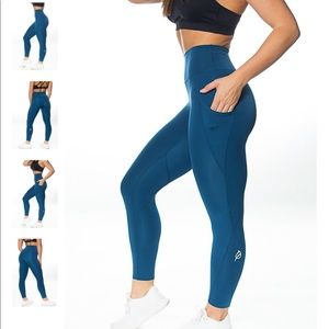 Raenell Sleek Legging - Nautical Blue